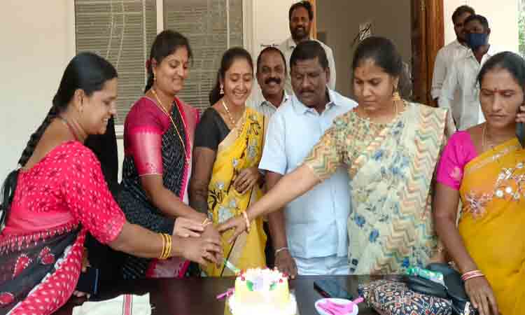 ఘనంగా ఎమ్మెల్సీ కవిత జన్మదినం