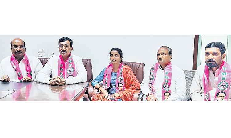 రేపు గోదావరి జలాలు విడుదల