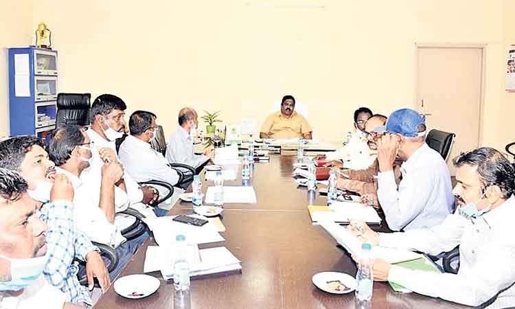 సర్వే పనులు వేగవంతం చేయాలి