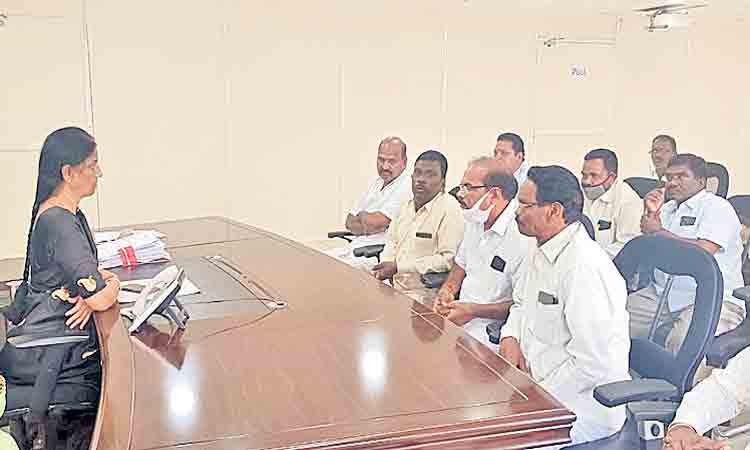 ఫార్మాసిటీ రైతులకు న్యాయం చేస్తా: మంత్రి సబితా ఇంద్రారెడ్డి