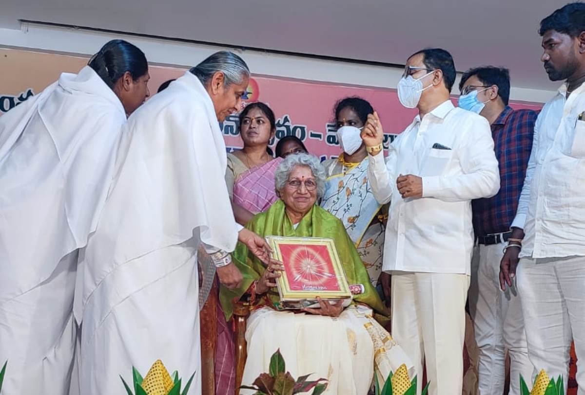 Women’s Day | బ్రహ్మకుమారీస్ ఆధ్వర్యంలో ఘనంగా మహిళా దినోత్సవం