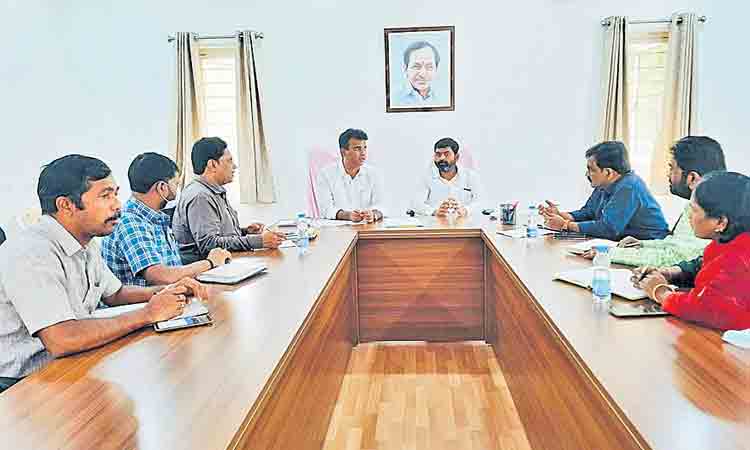 జీఓ 58,59పై అవగాహన కల్పించాలి