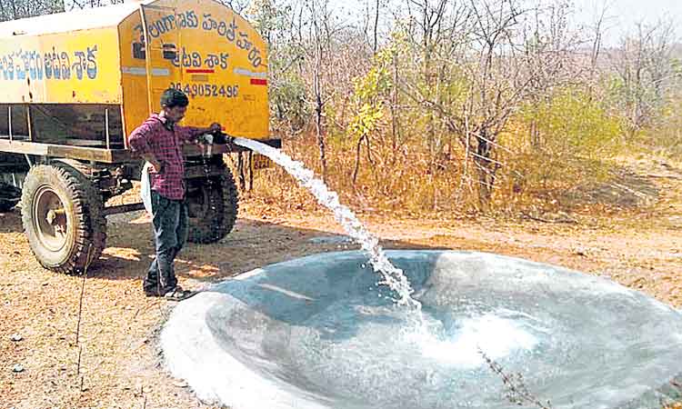 అడవుల్లో నీటి కుంటలు