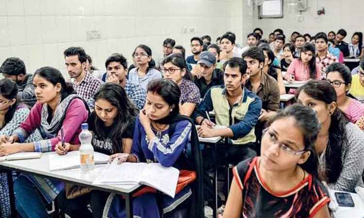 ఉద్యోగార్థులకు ఫ్రీ కోచింగ్