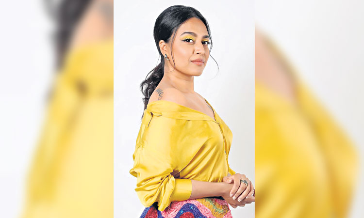 హాలీవుడ్‌ అవకాశం వద్దంటానా?