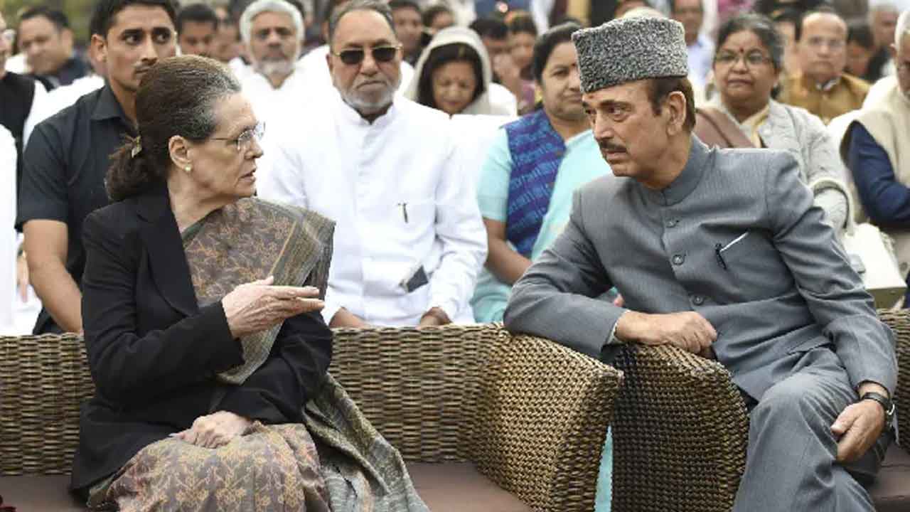 Sonia-Azad | నాయ‌క‌త్వంపై చ‌ర్చ రాలేదు..సోనియాతో భేటీ త‌ర్వాత‌ ఆజాద్!