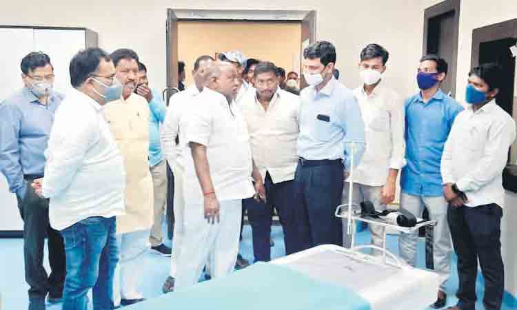 ప్రజలకు మెరుగైన సేవలందించాలి