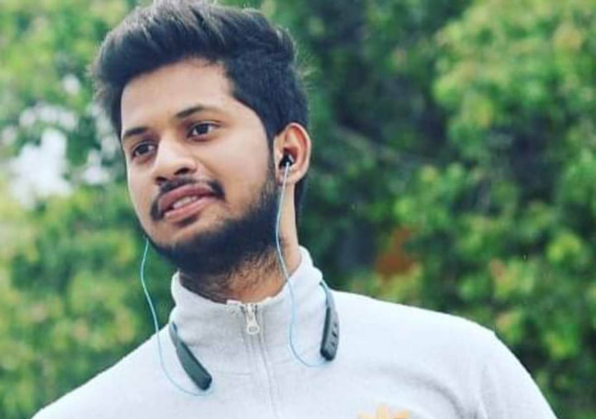 Falling into swimming | ఆస్టేలియాలో స్విమ్మింగ్‌ పూల్‌లో పడి నగర వాసి మృతి