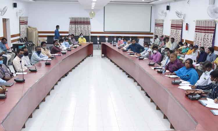 జీవన ప్రమాణాలు మెరుగుపర్చేందుకు కృషి