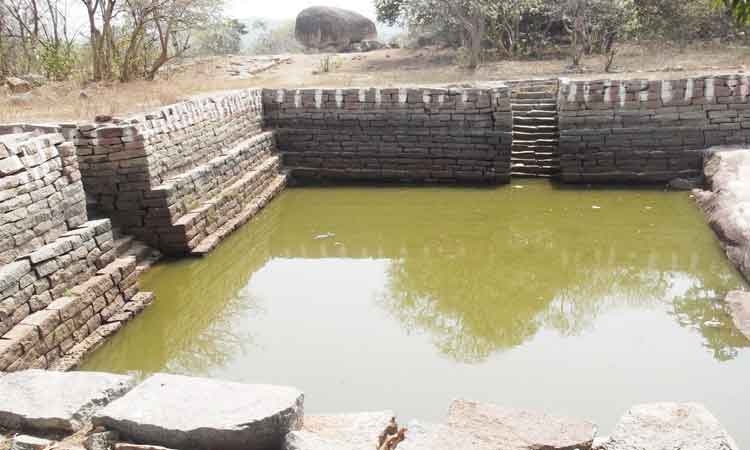 కోరిన కోర్కెలు తీర్చే తిరుమలనాథస్వామి