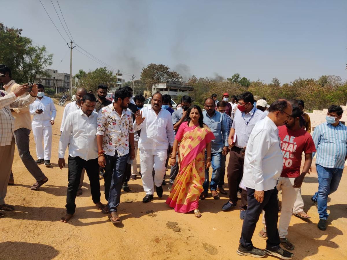 Mayor Gadwala Vijayalakshmi | మైలార్‌దేవ్‌పల్లి అప్పచెరువును సందర్శించిన మేయర్‌ గద్వాల విజయలక్ష్మి