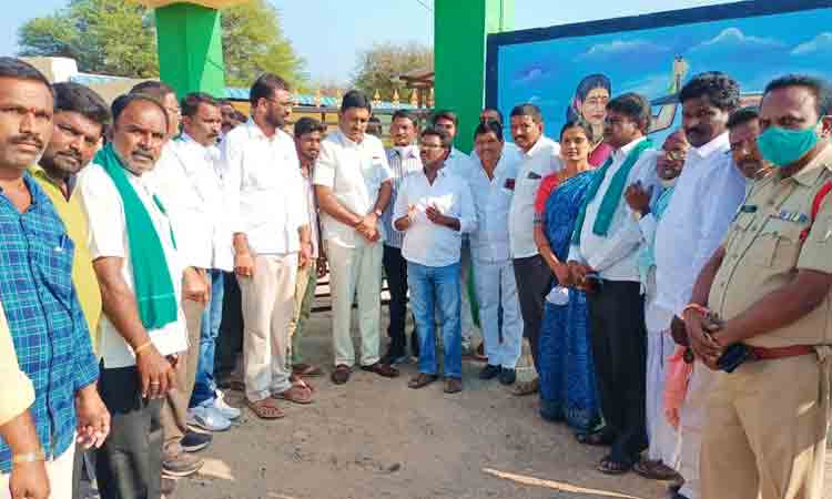 విద్యారంగానికి అధిక ప్రాధాన్యం