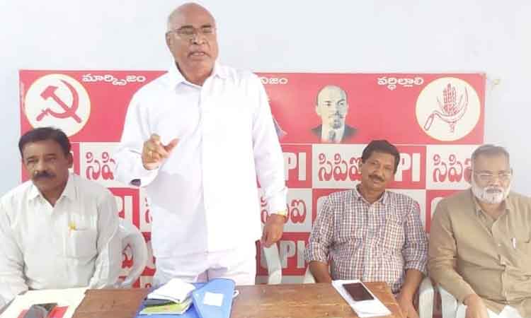 రాష్ట్ర విభజన హామీలను నెరవేర్చాలి