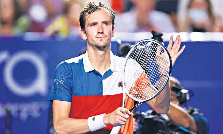 మెద్వెదెవ్‌ @1