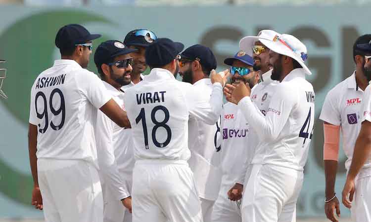 రెండో ఇన్నింగ్స్‌లోనూ వికెట్‌ కోల్పోయిన శ్రీలంక