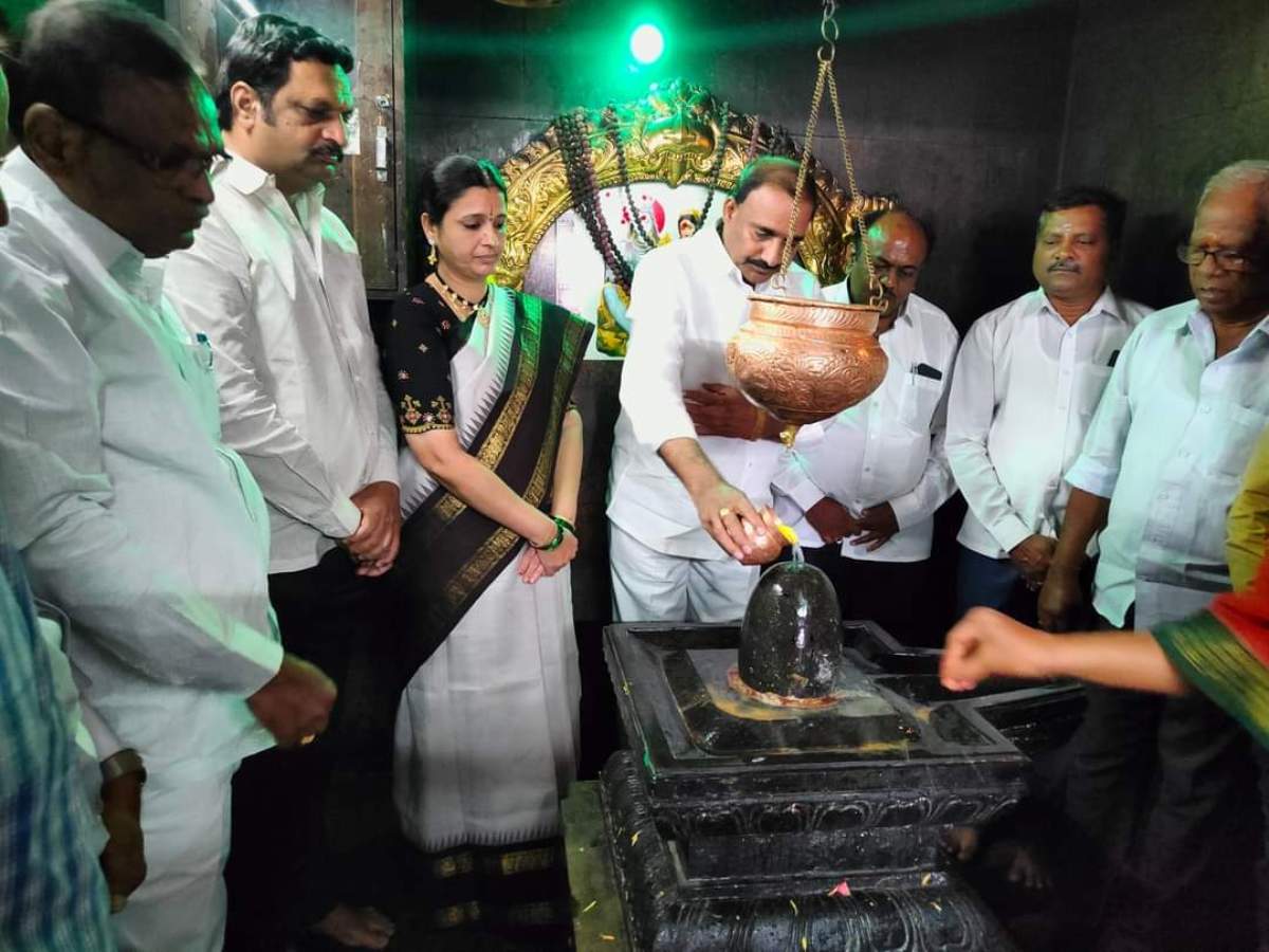 Maha Shivratri | ఆల‌యాల్లో భ‌క్తి శ్ర‌ద్ధ‌ల‌తో శివ‌రాత్రి వేడుక‌లు