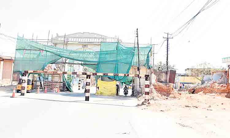 మౌలాలి కమాన్‌ రోడ్డు విస్తరణ పూర్తి