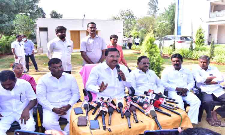 కొత్త జిల్లాలతో  ప్రజలకు మేలు