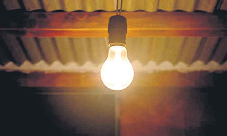 గృహ విద్యుత్తు చార్జీలు మన దగ్గరే చౌక!