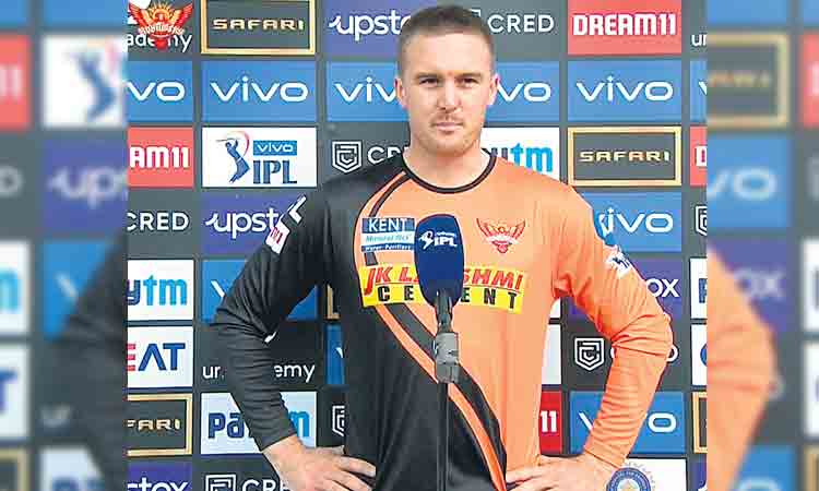 ఐపీఎల్‌ నుంచి రాయ్‌ ఔట్‌