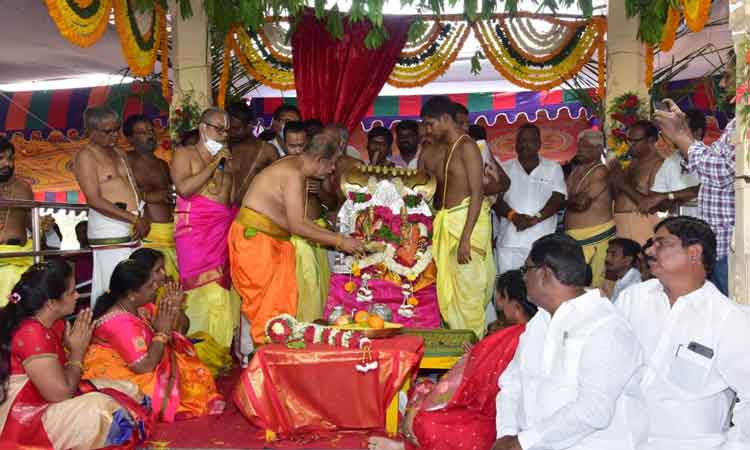 కల్యాణ వైభోగమే..