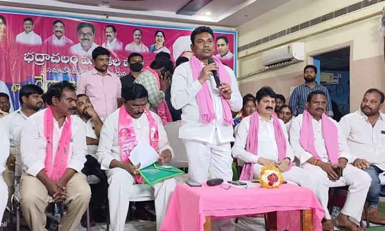కలిసికట్టుగా శ్రమిస్తే.. విజయం మనదే..