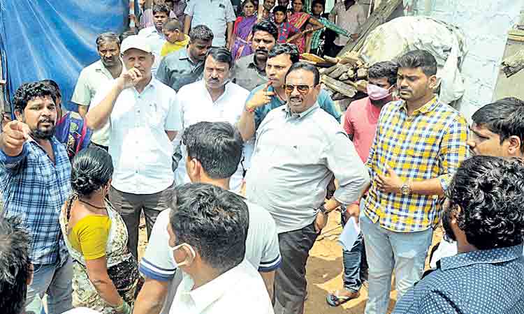 అరాచకానికి పాల్పడితే సహించేది లేదు