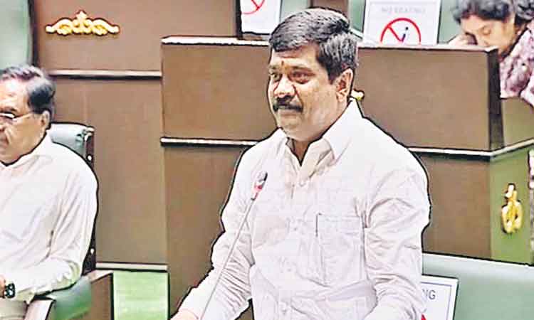 కాంగ్రెస్‌ రాష్ర్టాల్లో ఇండ్లకు ఎంతిస్తున్నారు?