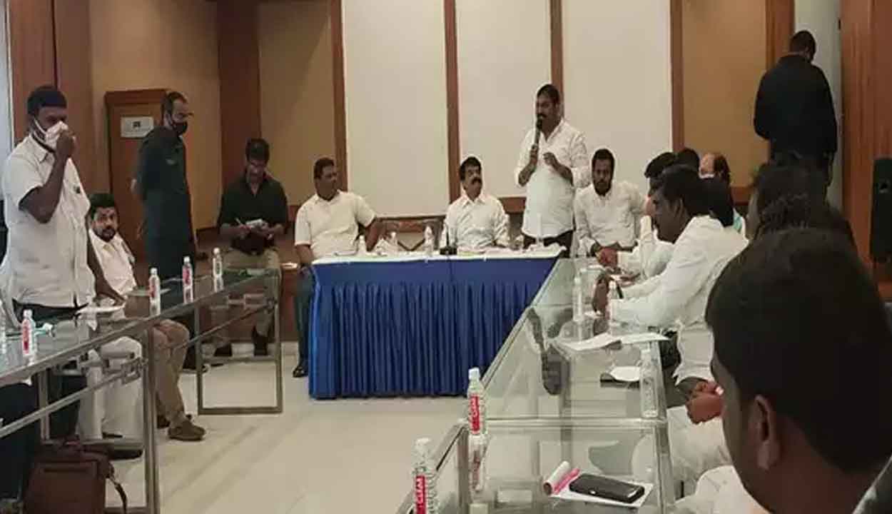 ఏపీ సీఎం జగన్‌ను కలవాల్సిన అవసరం లేదు : బ్రదర్‌ అనిల్‌