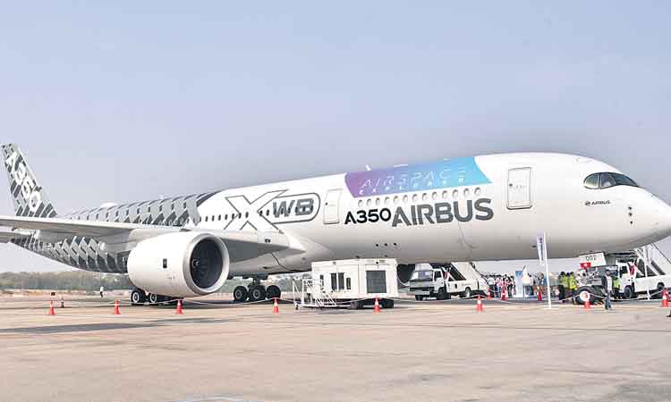 వారానికి ఒక్కో విమానం