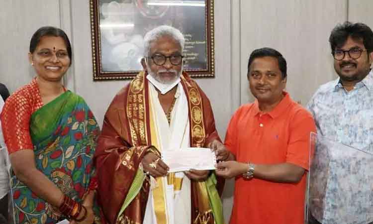 తిరుమల శ్రీవారికి రూ.కోటి విరాళం