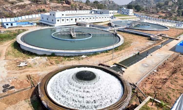 ఆరోగ్య సంజీవని మిషన్‌ భగీరథ జలం