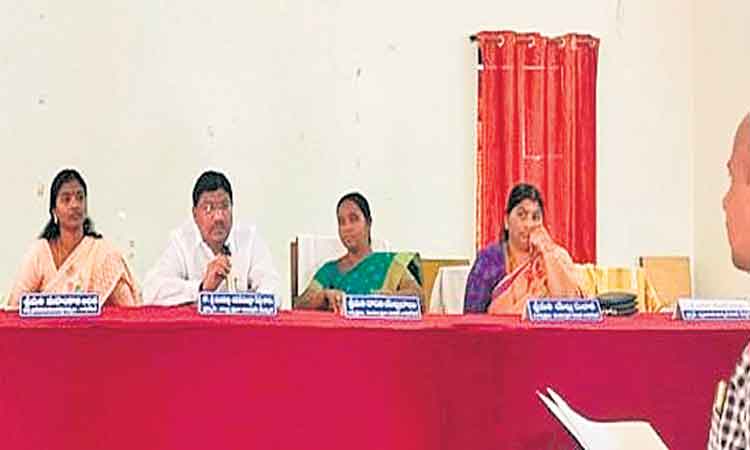 కేంద్రం వరి ధాన్యం కొనాల్సిందే..