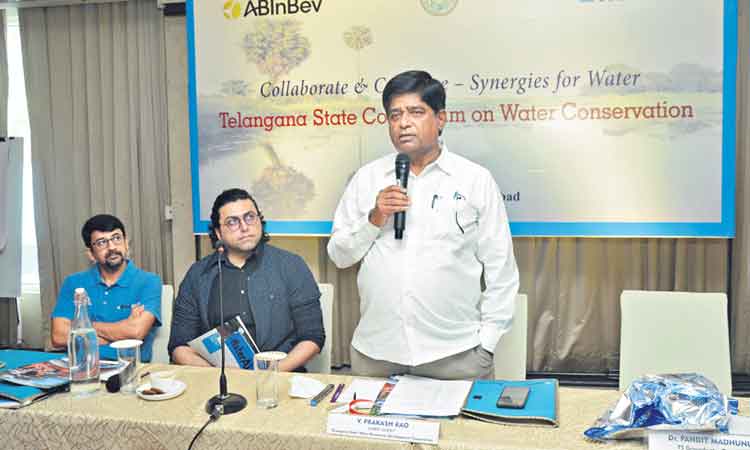 నీటిని పొదుపు చేద్దాం