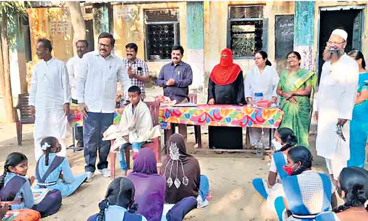 కథలు రాసిన 5 లక్షల మంది విద్యార్థులు