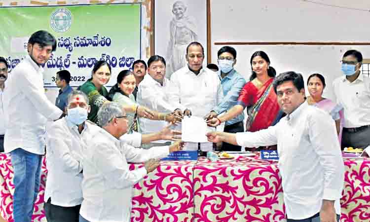 యాసంగి వడ్లు కేంద్రం కొనాల్సిందే..