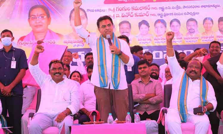 పట్టణాల అభివృద్ధికి ప్రాధాన్యం