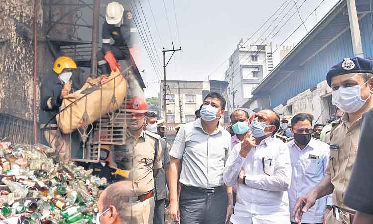 అగ్నిప్రమాదానికి11 మంది ఆహుతి