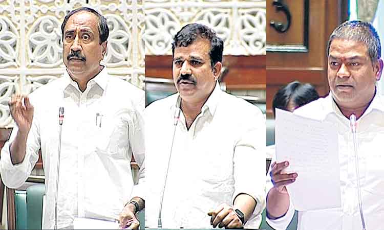 సీఎం కేసీఆర్‌ సూపర్‌ హీరో