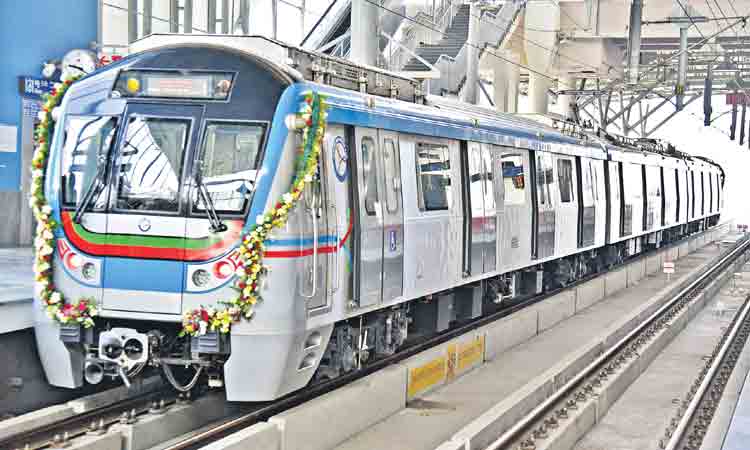 ఎయిర్‌పోర్ట్‌కు మెట్రో రైలు