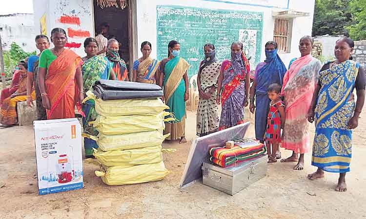 సమష్టి వ్యవసాయంతో