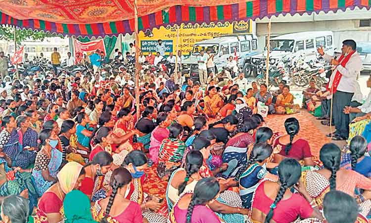 కేంద్రంలో అసమర్థపాలన