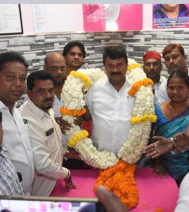 Favor of minorities | మైనారిటీలకు ప్రభుత్వం అండగా ఉంటుంది : మంత్రి తలసాని