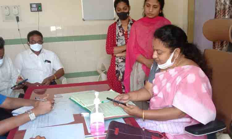 ప్రభుత్వ ఆసుపత్రుల్లో డెలివరీల సంఖ్య పెంచాలి