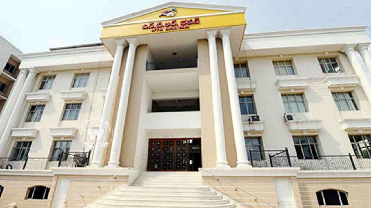 టీడీపీ అధికారిక ట్విట్టర్‌ ఖాతా హ్యాక్‌..