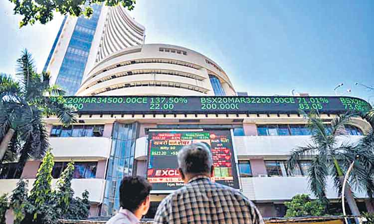 మూడోరోజూ అదే జోరు.. 740 పాయింట్లు పెరిగిన సెన్సెక్స్‌