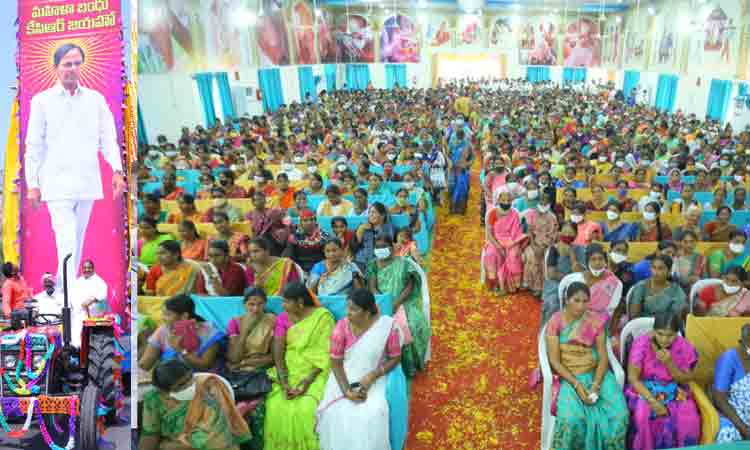 నారీశక్తికి వందనం..అంబరాన్నంటిన సంబురం..