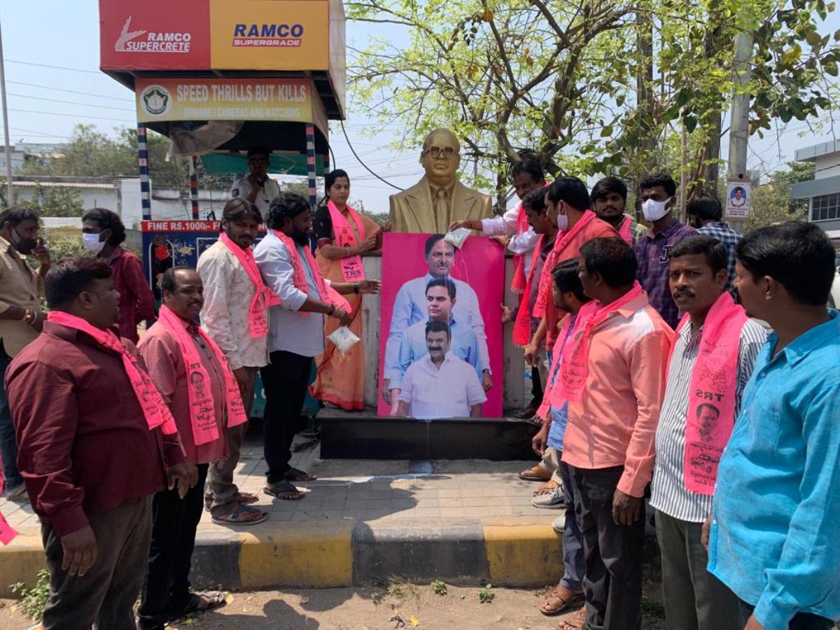 Happy | అంబర్‌పేట అంతటా సంబురాలు