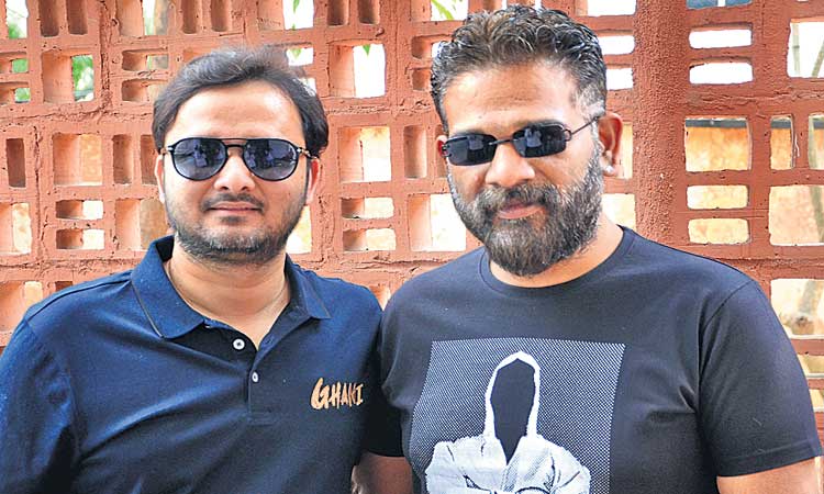 గని ఎమోషనల్‌ స్పోర్ట్స్‌ డ్రామా