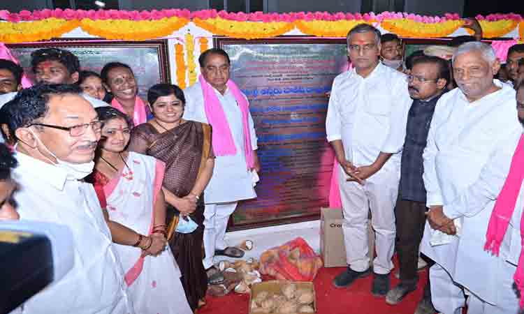 కేంద్రం కుట్రలను తిప్పికొడుదాం